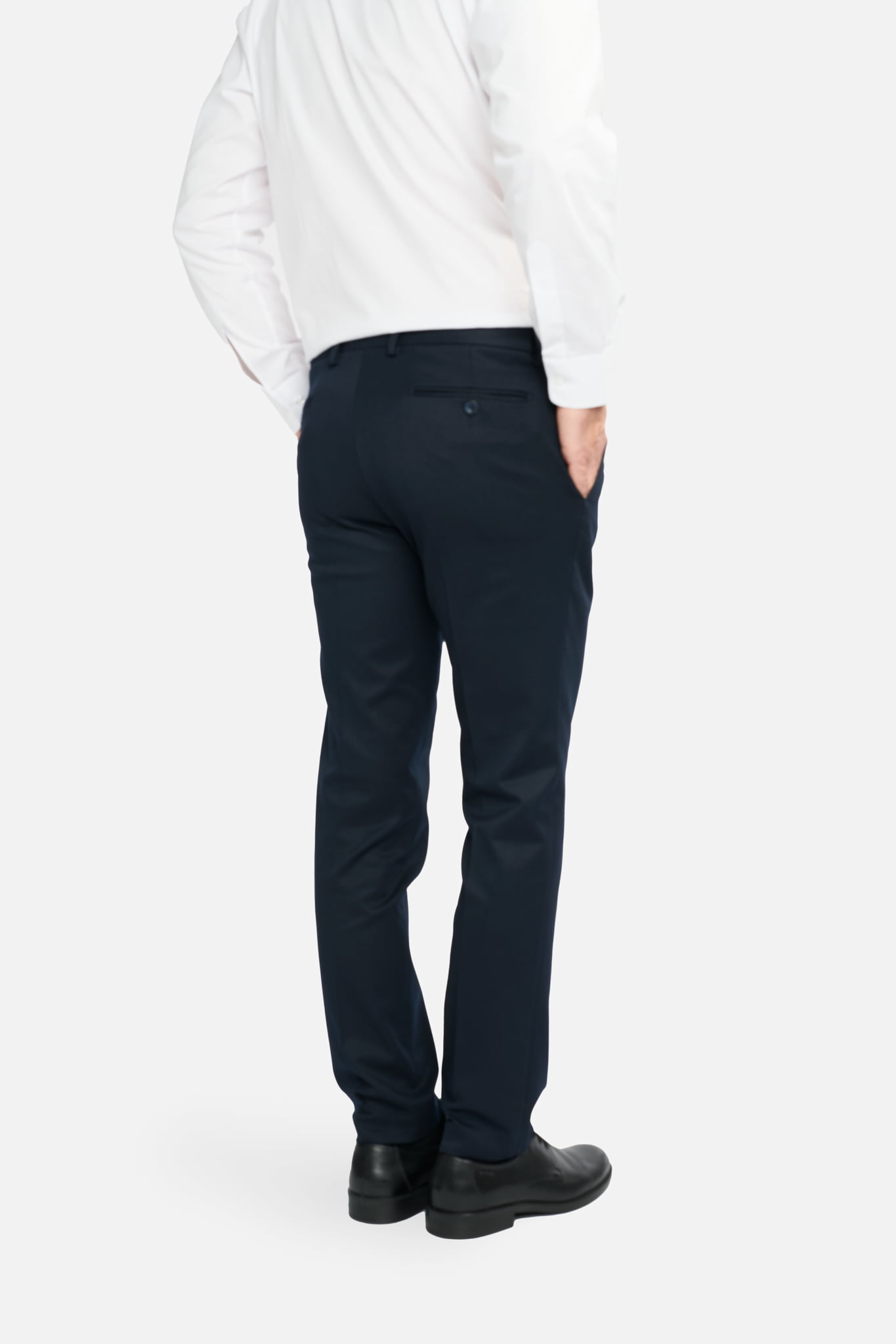 Pantaloni clasici Amadeo slim-fit, bleumarin